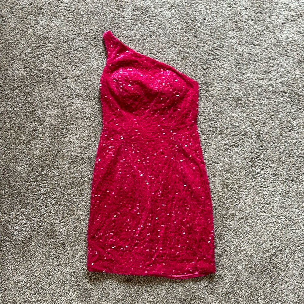 MOZHETE Women’s One Shoulder Sequin Homecoming Dress; size 4/6